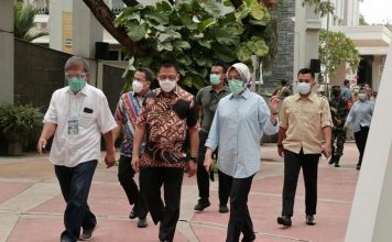 WALIKOTA TANGSEL AIRIN PROGRES HARI RAYA NATAL ONLINE & OFLINE