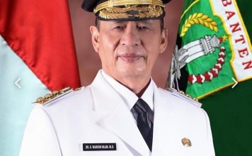 SOSOK KAPOLRI BARU KOMJEN LISTYO SIGIT UJAR GUBERNUR BANTEN SANGAT DEKAT PARA ULAMA DAN HUMANIS.