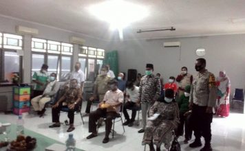 KELURAHAN MEKARJAYA…terdiri dari 31 RW dan 251RT.mengatur infrastruktur diwilayahnya.