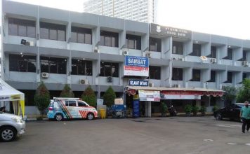 MELALUI PELAYANAN PRIMA SAMSAT CIKOKOL WUJUDKAN POLRI PRESISI.