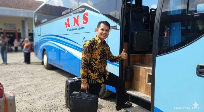 Menikmati the Scenic Route Pengalaman Liburan Memukau Bersama Bus ANS Rute BUKITINGGI- DEPOK.
