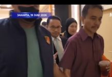 BREAKING NEWS Roy Suryo dan Dokter tifa ditangkap polda metro jaya terkait ijazah joko widodo.