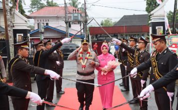 Sertijab Kapolres Pasaman AKBP Adirawa Permana Anggawistara S.I.K Resmi Gantikan AKBP Muhamad Agus hidayat. S.H. S.I.K.