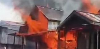 Jago Merah Beraksi Lagi!…Tiga Rumah Hangus Terbakar dikampung Pasir Padang gelugur.