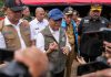 Ditanya kenapa ngak ikut kunjungan presiden ke. kalimantan-sumatera ini jawaban Menhut.