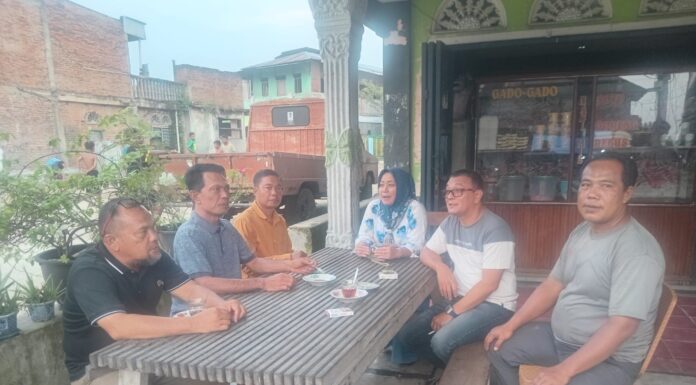 Cici Wahyuni Tampung Aspirasi Warga Sontang Cubadak Siap Kawal Tindak Lanjut.