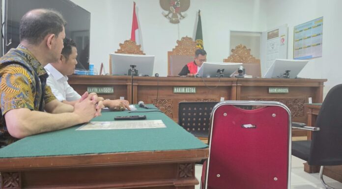 Sidang Perdana Praperadilan Devi Taurisa di PN Jakarta Selatan ditunda Termohon Tidak Hadir.